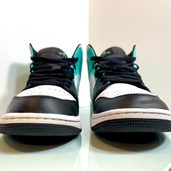 Nike Air Jordan 1 Mid Tropical Twist Teal Black Toe 554724-132 WHITE Size 9 - Picture 9 of 13